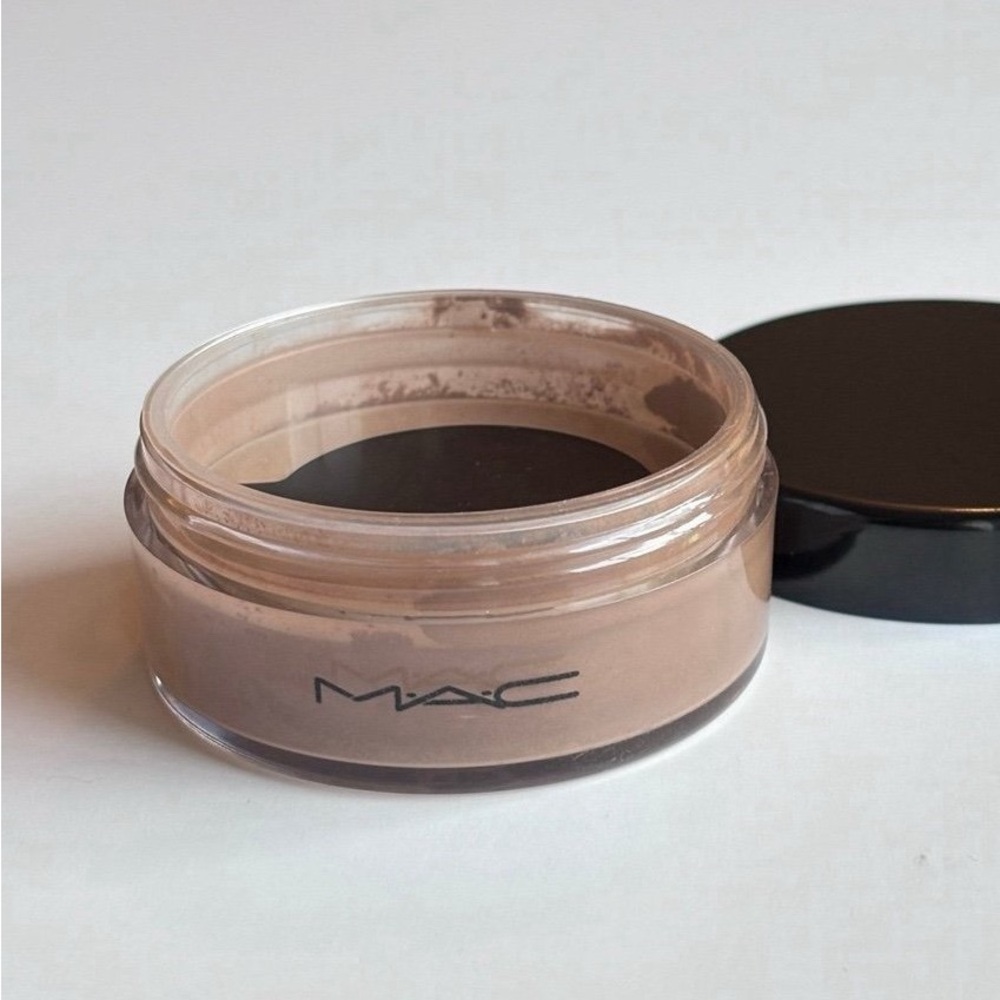 MAC NW35 SELECT SHEER POWDER/LOOSE***